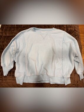 American Eagle Outfitters Light Blue Crewneck Sweatshirt